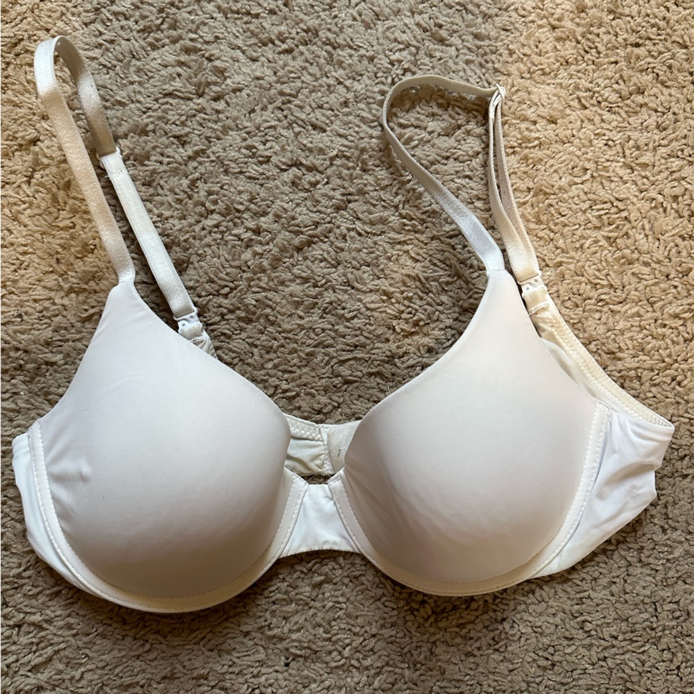 Victoria’s Secret White Uplift Semi Bra 34C